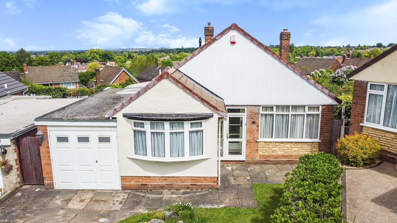 Trimpley Gardens Bungalow Tour YouTube