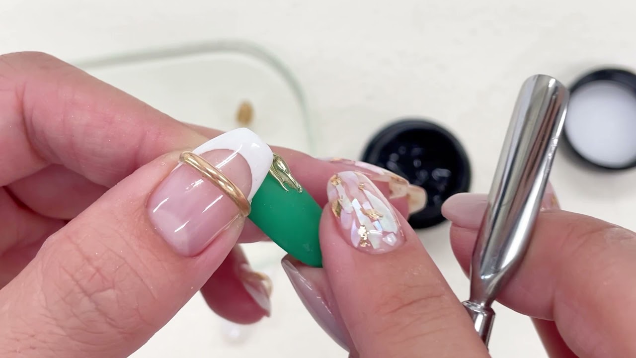 Naility！（ネイリティー）ソリッドジェル クリア 4gの卸・通販