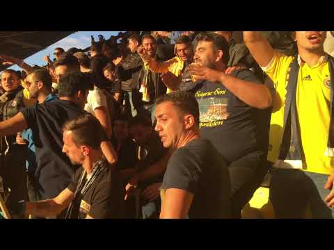 FENERBAHÇEMİZ-İbfk maç önü Kertenke Kahraman ile davul şov