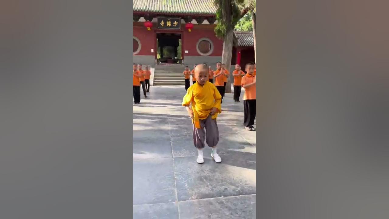 Kung Fu Monk Performing ｜Shaolin Kung Fu