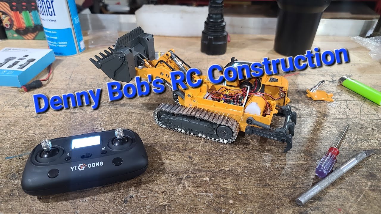 Control Change 1/50 Yi Gong Liebherr 636 Гусеничный погрузчик