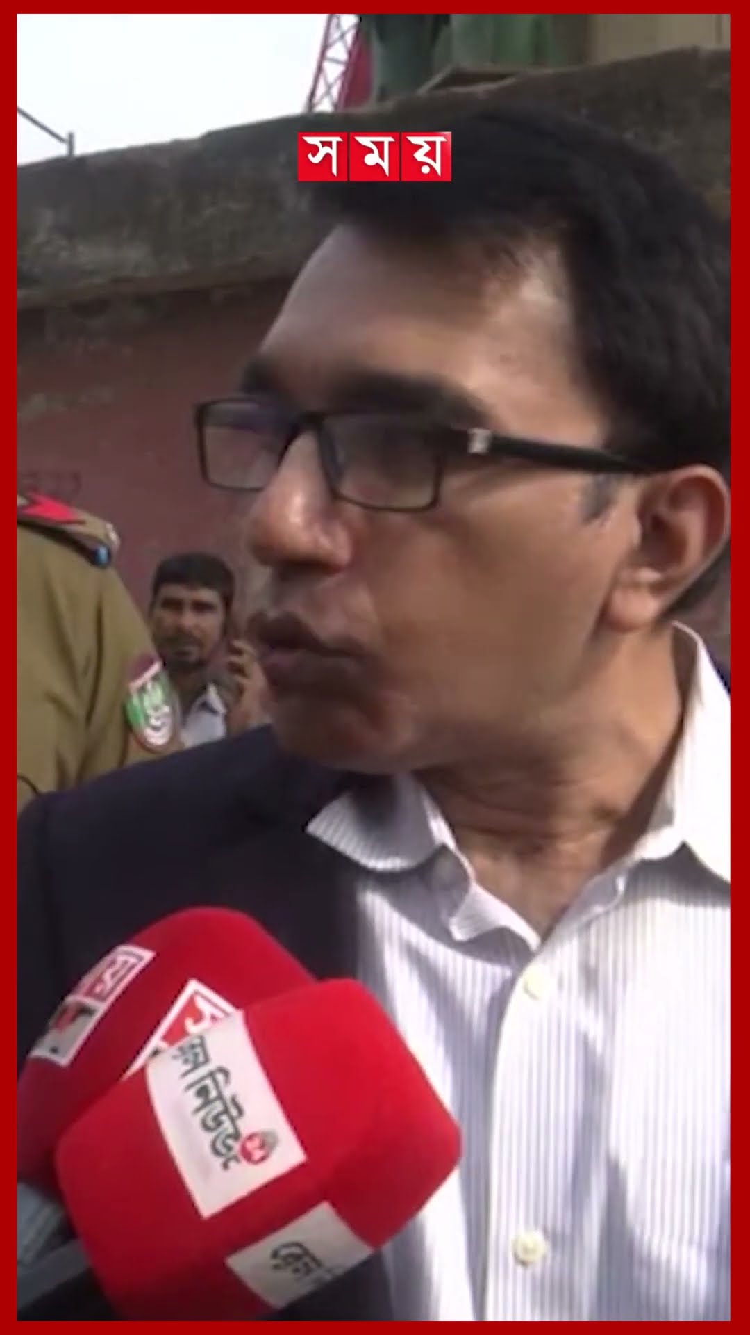 অবরোধ তুলে নিলেন রেলের অস্থায়ী শ্রমিকরা #railwayemployeesstrick #railway #employeesstrick #somoytv