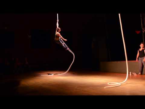 Excerpts of Pole, rope and dance