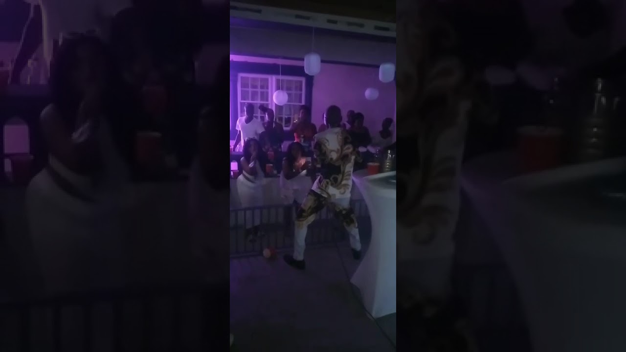 Singer man one man band Guyana 