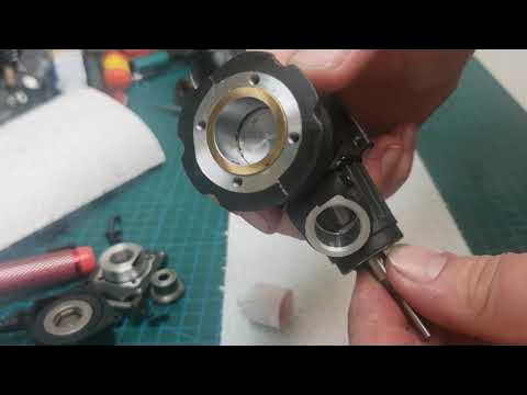 Dynamite Big Red .28 nitro engine a look in side. - YouTube