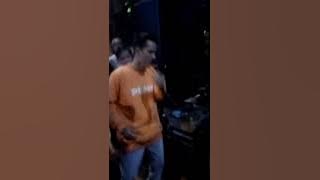 Mario Zwinkle - Diyu (Live PumpStore)