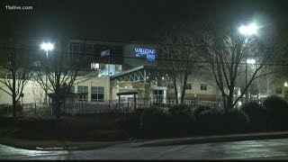 Inmate injures self with deputy's gun while trying to escape, authorities say
