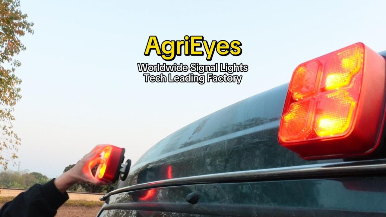 ​​Wireless trailer lights with ABS plastic base for impact and corrosion resistance​