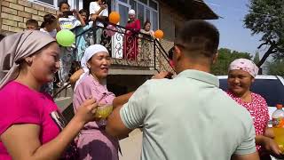 картинка: Куршаб.Бата той Нооруз и Айгерим.