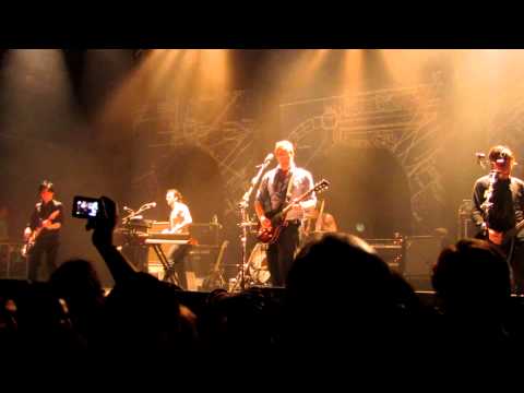 Queens of the Stone Age - "Millionaire" Live @ the...