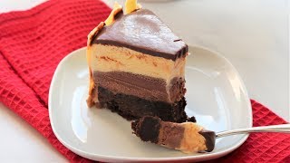 How To Make The Ultimate Ice Cream Cake  (ON A FUDGY BROWNIE )