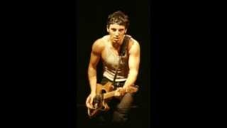 Video thumbnail of "i'm on fire (live the best version)  bruce springsteen"