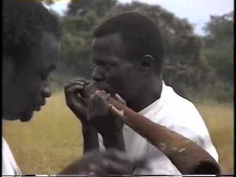 Alur Agwara trumpet ensemble. Performed by Naguru Dakiri Ber Nebbi Community Cultural Group and recorded by Wade Patterson, Glendon Jones, Chris Zimmerman and Okello Kelo Sam outside of Kampala in late 1994.