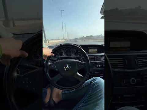 غريب ال مخلص