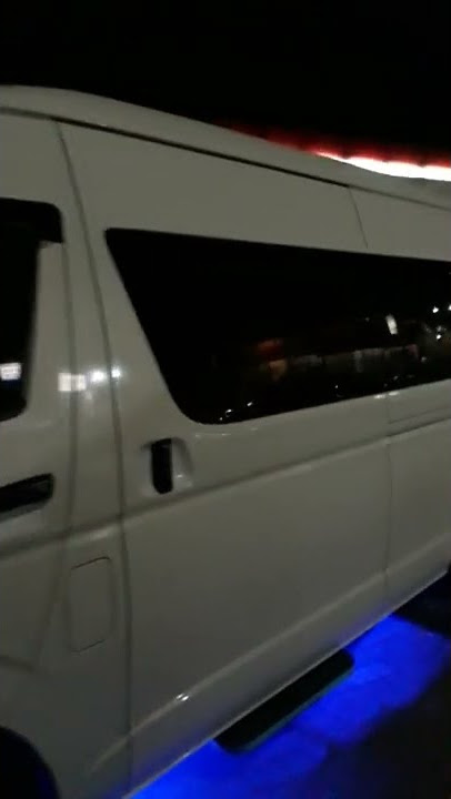 story Wa Hiace commuter