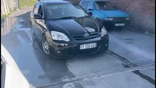 Toyota Runx Rsi 2zzge, burning it up.