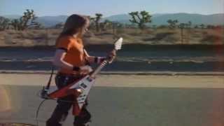 Download Lagu Avril Lavigne - Mobile (Official Unreleased Music Video 2002 \\ HD) MP3