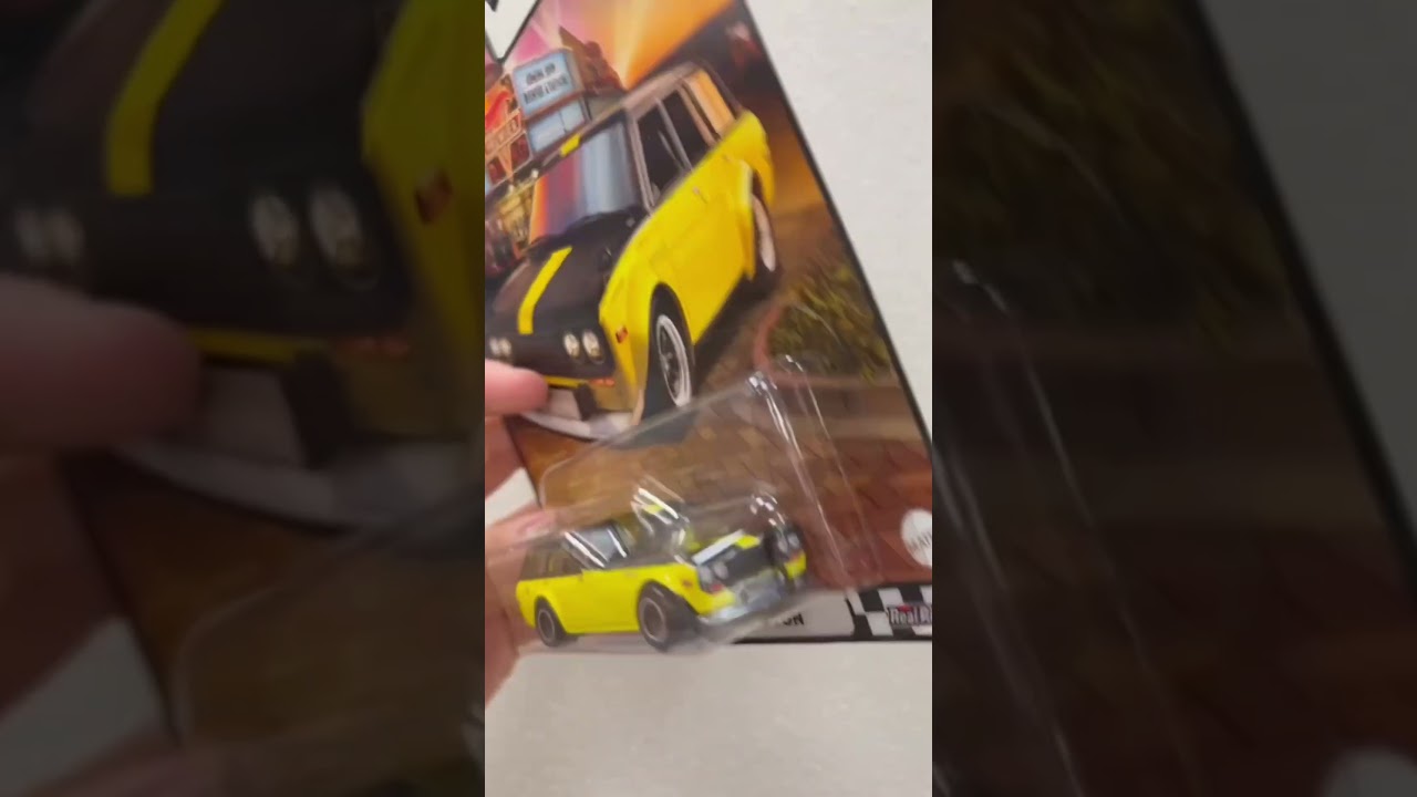 Hot Wheels Premium - Datsun 510 Wagon 