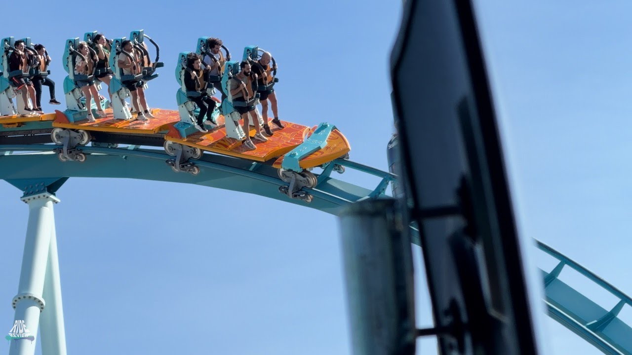 Pipeline: The Surf Coaster - SeaWorld Orlando - Bolliger & Mabillard - Surf Coaster