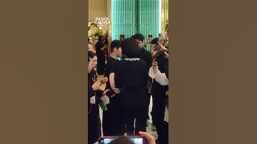 Hương Giang xuất hiện với mái tóc ngắn lạ lẫm tại đám cưới Hoa hậu Khánh Vân