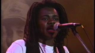 Tracy Chapman Bang Bang Bang, Farm Aid 5 #3 3 14 92 ST TV SB147 AVI MPG