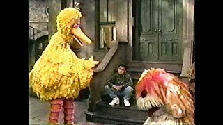 Sesame Street - Big Bird Teaches Barkley Some Tricks