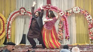 Neelam Gul Pashto New Mast Attan Dance On Stage