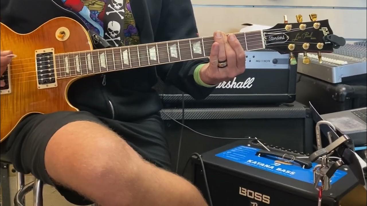 Heart Shaped Box NIRVANA EASY guitar lesson using 1 finger chord TUNING