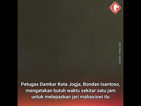 Kocak Nih,  Mahasiswi Minta Tolong Damkar untuk Lepaskan Jarinya yang Terjepit dilubang kursi kampus