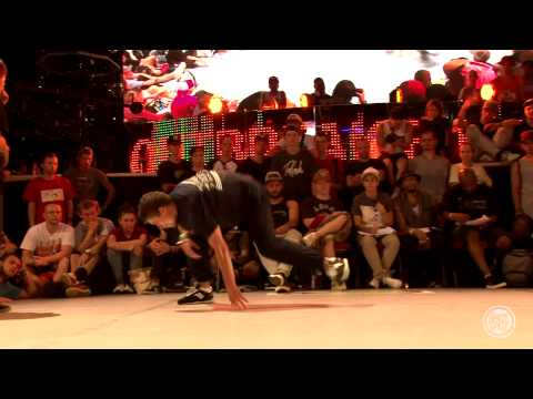 OUTBREAK EUROPE 2013 2vs2 Top 8 - Ruffneck Attack vs South Front