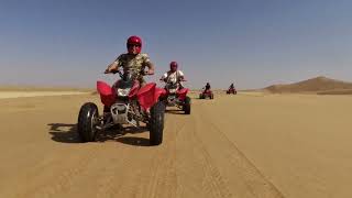 По пустыне Намиб на квадроциклах