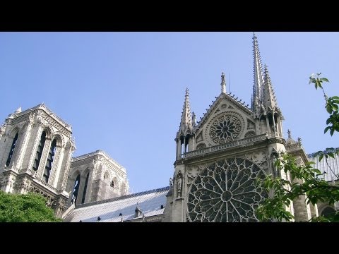 Visiting the Notre Dame Cathedral | Paris Travel