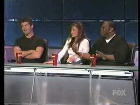 Clay aiken american idol lawsuit fans gay virginal