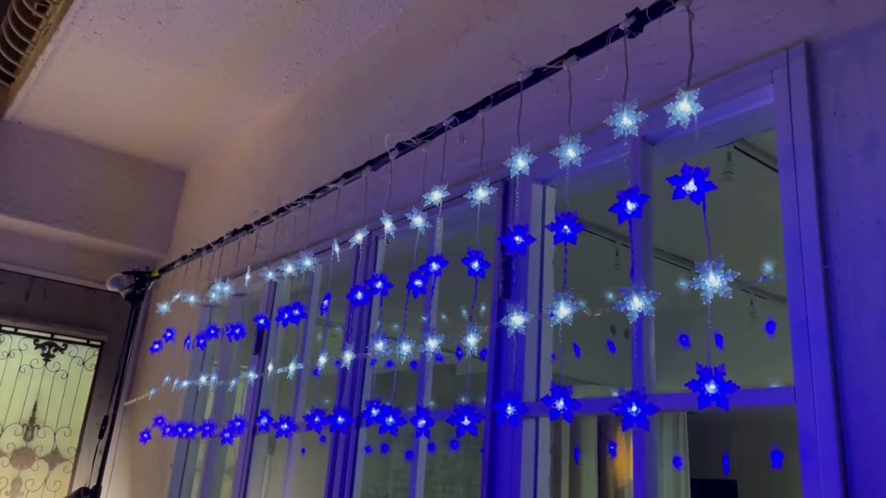 LED20連ミニスノーフレイクカーテンライト 屋外使用可 ホワイト/ブルー【通販】ストア・エキスプレス