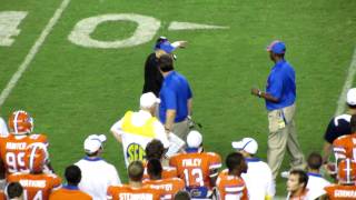 Muschamp goes nuts on the sideline at FAU game