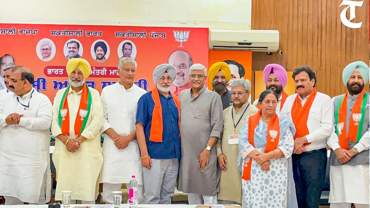 5 key Punjab Congress leaders join BJP in Amit Shah's presence
