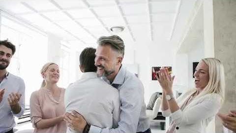 Creating positive Onboarding Experience - explained in less than 80 seconds.