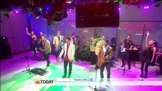 Jonas Brothers  Pom Poms  On Today Show