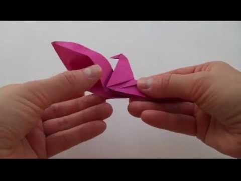Птичка у кормушки оригами