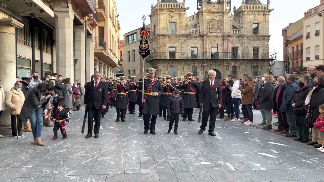 Banda Stmo.Cristo de la Victoria-Marcha: Triana