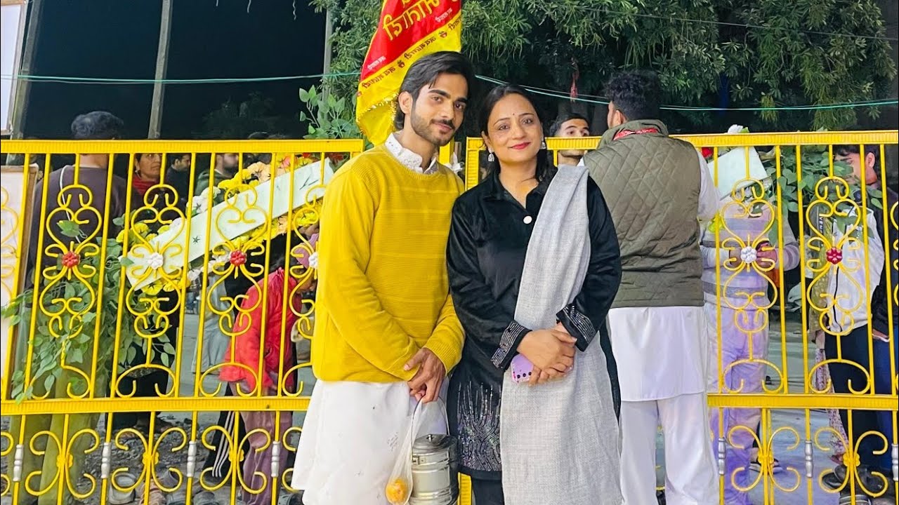 Happy Shiv Ratri 🙌🤍🤗🧿..Aap shamboo 🤗Ranveshwar Mandir #jammu #explorepage #family #jaibholenaath 