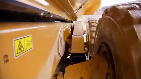 Cat® B Series Articulated Trucks - Proven Suspension (Swedish)