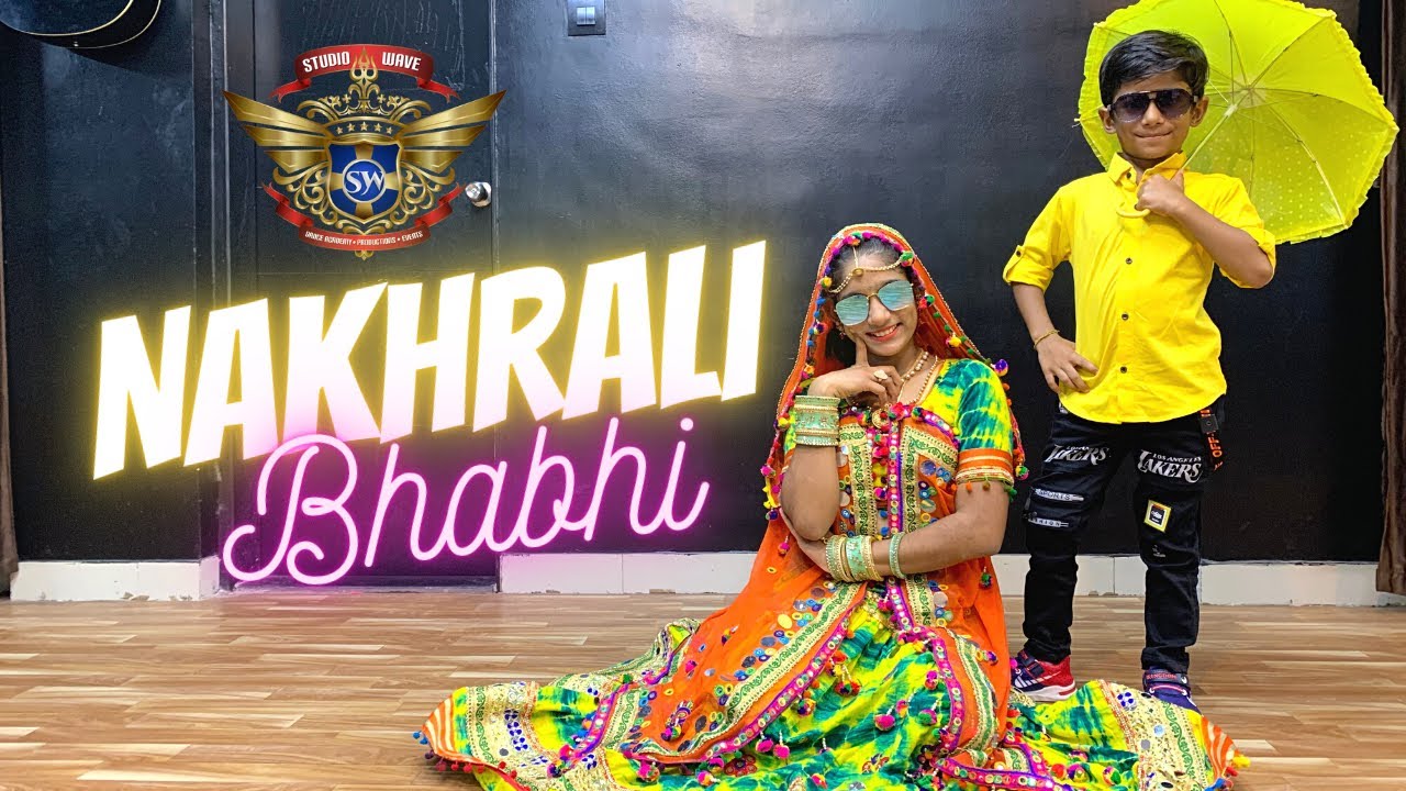 Nakhrali Bhabhi      Rajasthani Dance Cover  ladlo Devriyo   NimiShaan   SWC