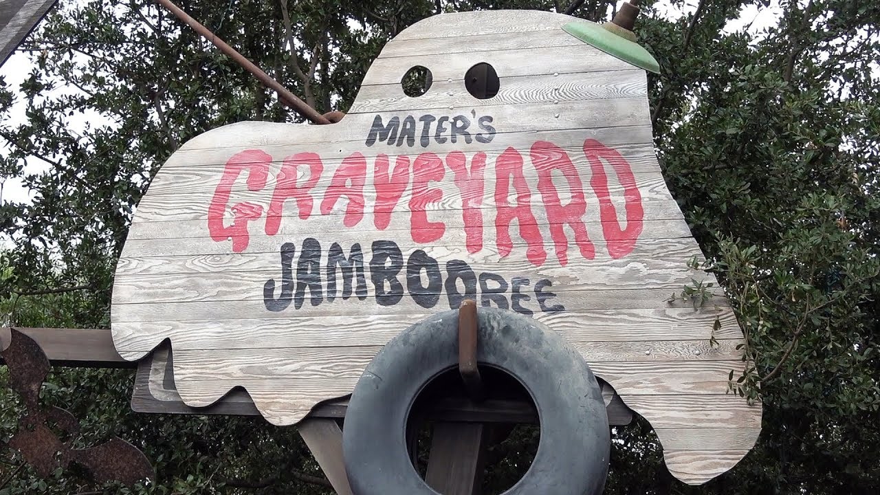 Mater's Graveyard JamBOOree POV Ride & Queue - w/Grim Grimming Ghosts Sendup at Cars Land Halloween