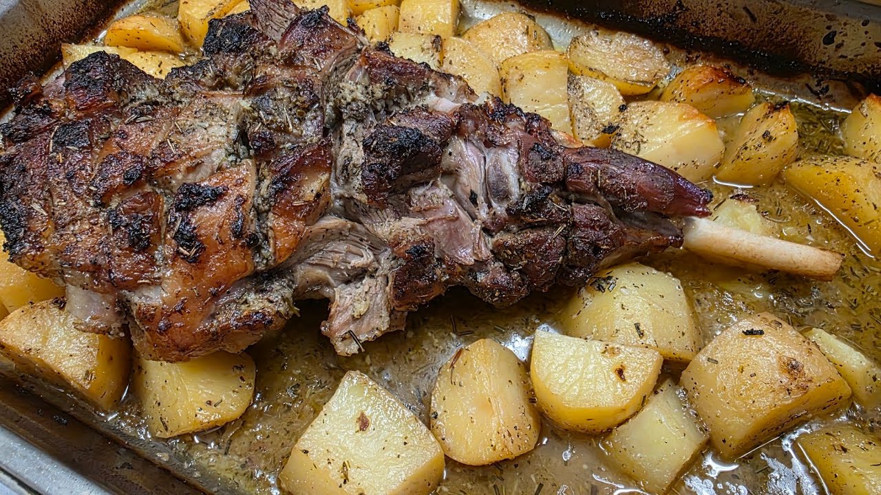 Αρνάκι στον φούρνο με πατάτες και μια βόλτα στην αγορά στο Καπάνι, μαγειρεύοντας Φαγάκι – Video