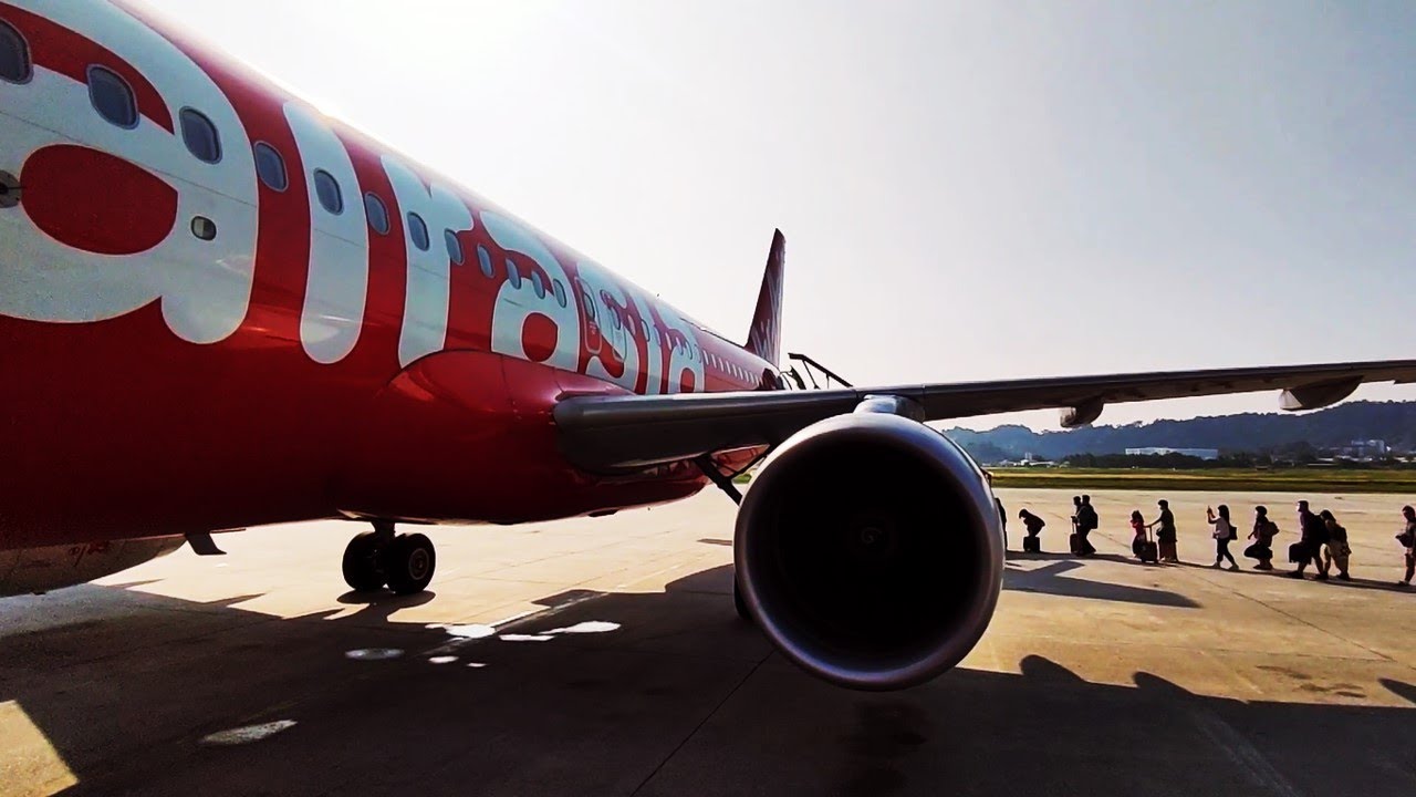 [GO Eat Fly] Flight Report & Inflight Food Review on AirAsia AK1721 - Penang to S'pore 18 Mar 2023