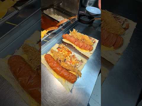 ساندویچ غول فستفود ایموجی وان    