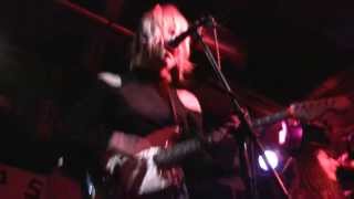 Bleached - Looking For a Fight [live at Corsica Studios, London 22.05.2013]