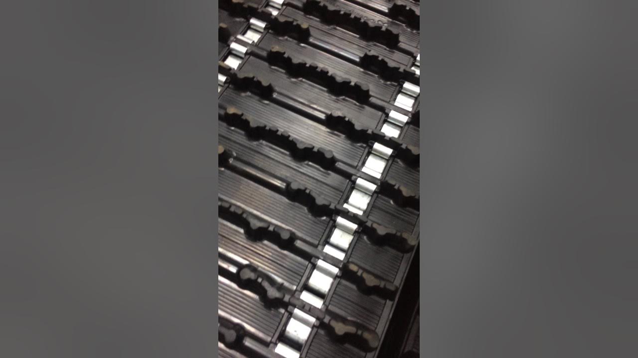 Гусеницы буран мд 380. Гусеница буран 380. Гусеница композит длинная лгб 006000 буран. Гусеница композит полярник. Гусеница буран короткая полярник.