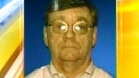 Fake Doctor gives prescriptions and treatment at his home